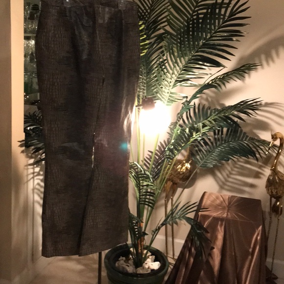 Snakeskin Pants SZ 8 - Picture 2 of 5